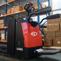 transpalette électrique auto porté ou accompagnant
