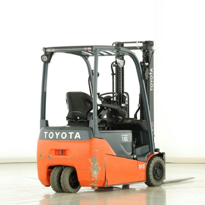 chariot électrique d'occasion Toyota 8-FBE-16-T 1600KG Mat duplex 3300MM