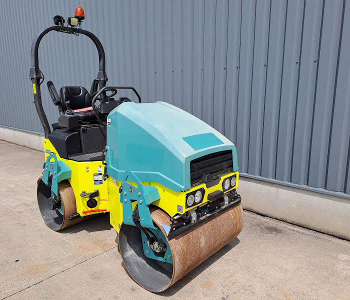 Rouleau compacteur AMMANN ARX 26-2