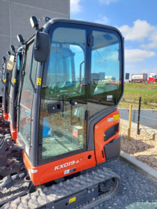 Mini-pelle KUBOTA KX019-4 GL capacité 1T9
