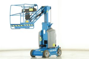 nacelle d'occasion Genie GR-26-J a mat verticale hauteur de travail 8M