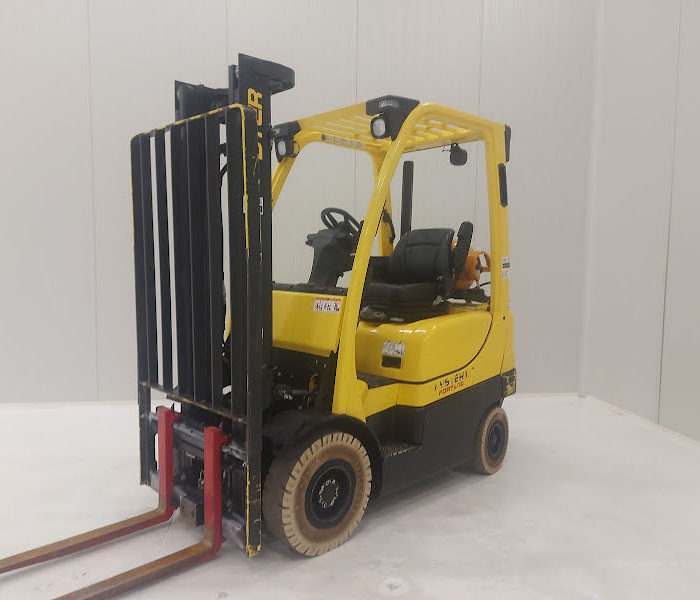 chariot d'occasion gaz HYSTER H1.6FT capacité 1600KG mat duplex 3300mm